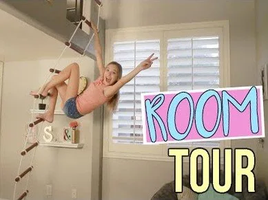 Create a video tour for your Roomz listing